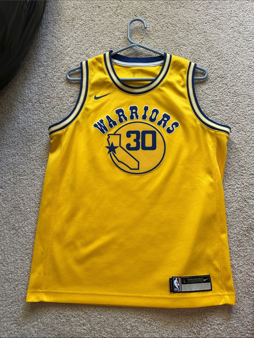 Nike Golden state warriors youth large Curry jersey